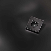 Накладка для розетки с заземлением и защитными шторками, с USB A+C, S70 Metal (антрацит) Voltum VLSM001012